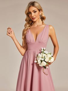 Look magical and stunning by wearing this bridesmaid dress. This adorable dress is designed with v-neck, and an A-line silhouette. Fit: Please refer to Size Chart. Closure: It is Concealed a Zipper Up The Back. Undergarments: NO Lining. Fabric: 95%Polyester 5%Elastane Stretch: Fabric is High Stretch. Empire Waist Bridesmaid Dresses, Puffed Long Sleeves, Round Neck Casual Dress, Dresses Formal Elegant, Ever Pretty, Maxi Dress Prom, Prom Dresses With Sleeves, Bridesmaid Gown, Glamorous Evening Gowns