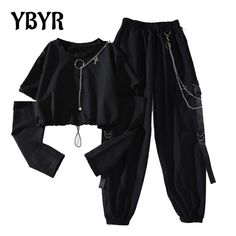 Suit Chain, Black Cargo Pants Women, Ribbon Pants, Women's Streetwear Fashion, Woman Streetwear, Hiphop Streetwear, Alt Clothes, Streetwear Mode, Black Cargo Pants