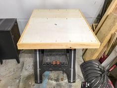 a workbench sitting on top of a piece of wood