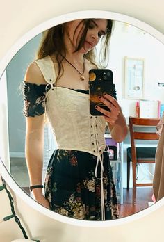 #cottagecoreaesthetic #cottagecore #corsetoutfit #corset #dress Cottagecore Outfit, School For Good And Evil, Cottage Core Aesthetic, Cottage Core, Old Money, Bucket List, Pins