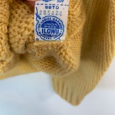 Vintage 1960s 1970s Peck & Peck New York Chunky Knit Sweater with a Belt. Crewneck style pullover knit. Beautiful mustard yellow gold toned. Comes with a matching belt, however I will note that the belt appears to be a slightly different color tone than the sweater. Does have belt loops. Union made. Does have have a size tag but would say it measures like a feminine size medium. There is no fabric tag but would say it feels like a wool blend. Measurements with the garment laying flat Pit to pit: Crewneck Style, Chunky Knit Sweater, Union Made, Color Tone, Fabric Tags, Chunky Knits Sweater, Vintage 60s, Vintage 1960s, Colour Tone