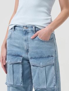 SIZE S:Waist:68cm,Hip:103cm,Thigh:63cm,Length:107.0cm M:Waist:72cm,Hip:107cm,Thigh:65cm,Length:108.0cm L:Waist:78cm,Hip:113cm,Thigh:68cm,Length:109.5cm XL:Waist:84cm,Hip:119cm,Thigh:71cm,Length:111.0cm Note: 1 inch = 2.54 cm, 1 cm = 0.39 inch Measurement by hands allow 2-3cm errors which is normal Mid-rise Blue Cropped Jeans With Pockets, Mid-rise Cropped Jeans With Pockets, Blue Mid-rise Cropped Jeans With Pockets, Denim Blue Cropped Jeans With Pockets, Baggy High-rise Cropped Jeans With Pockets, Blue Wide-leg Cropped Jeans With Pockets, Medium Wash Cropped Leg Jeans With Pockets, Denim Cropped Leg Bottoms With Side Pockets, High Waist Rigid Denim Cargo Jeans With Pockets