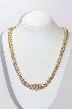 Stunning 14K yellow gold necklace, showcasing 4.0 CT of glistening SI quality diamonds I-J color. This necklace is tapered and gradually increases in size throughout the middle. This necklace is measured at 16.5 inches long and has a total weight of 41.6 grams. This necklace is hallmarked 14K yellow gold and has been checked by a professional for authenticity. Gold Tennis Necklace With Single Cut Diamonds For Anniversary, Formal Gold Tennis Necklace With Single Cut Diamonds, Gold Tennis Necklace With Prong Setting For Anniversary, Gold Diamond Tennis Necklace For Anniversary, Gold Tennis Necklace For Anniversary, Gold Diamond Cut Necklace For Anniversary, Gold Diamond Tennis Necklace With Accents, Gold Tennis Necklace With Diamond Accents For Anniversary, Gold Tennis Necklace With 17 Jewels For Anniversary