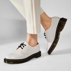 Dr Martens White Patent Oxfords 26754 Unisex New Without Box, Never Worn Dr Martens White Patent Oxfords 26754 Unisex Size 9 Size 10 #7115 Dr Martens Oxford Shoes, Dr Martens Shoes Women, Dr Martens Oxford, Doc Martens Shoes, Black Lace Up Flats, Dr Martens White, Patent Leather Oxfords, Black Oxford Shoes, Shoes Dr Martens