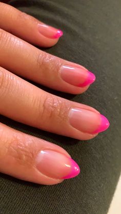 Cute French Tip Birthday Nails, Round Hot Pink French Tip Nails, Cute Pink Tip Nails, Hot Pink Heels With Black Dress, Pink French Tips Natural Nails, Simple Summer Nails Short Almond, Preppy Nail Ideas French Tip, Nails Preppy French Tips, Cute Hot Pink French Tip Nails