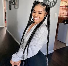 Box Braids Jumbo, Braids Jumbo, Cabello Afro Natural, Short Braids, Pretty Braided Hairstyles, Braids With Curls, Girls Hairstyles Braids