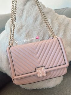 Victoria Secret Crossbody Bag, Victoria Secret Bags Handbags, Victoria Secret Handbag, Cute Pink Bags, Victoria Secret Purse, Vs Bag, Victoria's Secret Aesthetic, Expensive Purses, Victoria Secret Bag