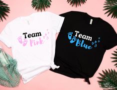 Gender Reveal Shirts, Gender Reveal Gifts, Girl Shirts, Pregnancy Announcement Shirt, Family Event, Reveal Party, Pregnancy Reveals, Baby Shower Gender Reveal, Reveal Parties