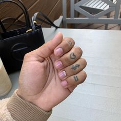 Guys Nail Designs, Clear Gel Nails, Aesthetic Pleasing, Pink Gel Nails, Subtle Nails