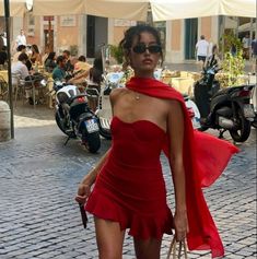 Cindy Kimberly Outfits, Mini Dress Outfits, Cindy Kimberly, Moda Vintage, Red Mini Dress, Mode Inspiration, Style Outfits, Kylie Jenner, Look Fashion