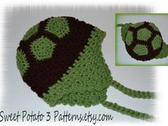 there is a crocheted hat with a turtle on it