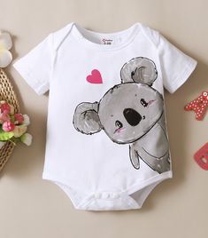 White Baby Romper, Baby Shower Images, Monthly Onesies, Baby Applique, Painted Clothes Diy, Funny Baby Clothes, Painted Jacket, Baby Shawer