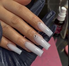 White Nails With Rime Stones, Plain White Acrylic Nails With Rhinestones, Acrylic Nails Inspiration Long Square, Nut White Nails With Rhinestones, Simple Nail Square, Nails With Simple Gems, Milky White Nails With Gems, Basic Nails With Gems, Classy Acrylic Nails Square