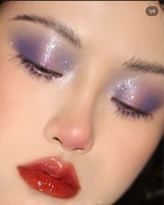 Goth Euphoria Makeup, Bead Makeup Looks, Etheral Make Up, Purple And Silver Makeup, Makeup Looks Euphoria, Im Cold Makeup, Nerdy Makeup, Stars Makeup, Iridescent Makeup