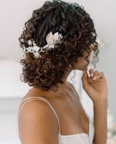 Natural Hair Wedding, Wedding Guest Hairstyles, Natural Curls Hairstyles, Wedding Hair And Makeup, Curly Hairstyles