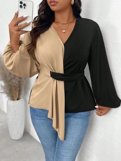 Multicolor Elegante Collar manga larga Tela tricotada Color combinado peplum Embellished Elástico Ligero Plus Size Blouses, Cinched Waist, Woman Colour, Asymmetric Hem, Plus Size Tops, Eos, Plus Clothing, All Fashion, Color Blocking