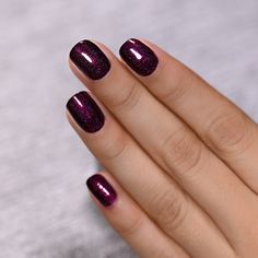 Words aren't enough to express how pleased I am with this polish. I've been daydreaming about this color for almost 2 years now and every time I tried to make it, the end result was never quite as I pictured... until now!  Black Orchid is an absolutely gorgeous deep burgundy / purple holographic polish. It's simply stunning under any type of light, indoor or outdoor.  Ultra feminine and beyond sexy, Black Orchid is definitely a keeper! Ilnp Polish, Fingernail Colors, Cranberry Nails, Plum Nail Polish, Burgundy Nail Polish, Nails 23, Orchid Nails, Plum Nails, Classy Nail Art