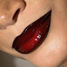 Vampire Fangs Makeup, Vampire Eye Color, Vampy Makeup Aesthetic, Red Lip With Black Liner, Cherry Red Lip Combo, Red And Black Eye Makeup Gothic, Vampire Make Up Look, Sharp Makeup Looks, Red Eye Makeup Grunge