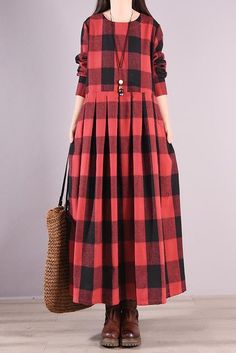 Plus Size-Fall Plaid Fold Patchwork Cotton Casual Dress Material: Cotton Collar: O-neck Pattern: Plaid Season: Spring. Fall .Winter Casual Patchwork Dresses For Winter, Plaid Patchwork Dress For Fall, Fall Plaid Patchwork Dress, Casual Red Patchwork Dress, Red Cotton Dress For Fall, Cotton Casual Dress, Checked Coat, Red Black Green, Winter Plaid