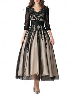 A-Line Mother of the Bride Dress Wedding Guest Elegant Vintage V Neck Ankle Length Lace Tulle 3/4 Length Sleeve with Pleats Appliques Black Lace Formal Dress, Tea Length Prom Dress, V Neck Prom Dresses, Lace Formal Dress, Plus Size Formal Dresses, Modest Wedding, فستان سهرة, Lace Evening Dresses, Girls Outfits