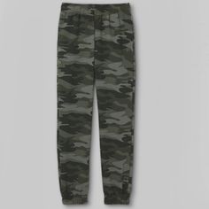 New With Tags Fleece Sweatpants In Green Camouflage Print Made From Soft Fabric Blend With Relaxed Fit Cut For Comfortable Wear. 55% Cotton, 35% Recycled Polyester, 10% Polyester Full Length Taper Design With High Rise. Full Elastic Waistband And Hem With Inside Drawstring For A Snug Fit Smoke Free Home. Bundle For The Best Deal. Same Or Next Day Shipping. Camo Sweatpants, Tartan Pants, Cropped Flare Pants, Black Sweats, Comfy Sweatpants, Athleisure Casual, Sweat Joggers, Black Sweatpants, Grey Joggers