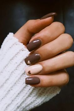 Easy and Simple: 26 Fall Nails Ideas Brown Nails Design, Simple Fall Nails, November Nails, Fall Nail Trends, Fall Gel Nails, Cute Nails For Fall, Beige Nails, Simple Gel Nails