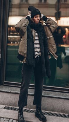 Baggy Jacket Outfit, Inanimate Insanity, Autumn 2024, Fall Looks, Skirt Outfits, Personal Style, Bomber Jacket