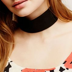 A Perfectly Simple, Yet Sexy Style Is Effortless In This Wide Black Velvet Choker. Perfect Choker For Any Women’s Jewelry Collections. Material: Velvet, Alloy Length: Approx. 30cm + 7cm, 11.81″ + 2.75″ Adjustable Width: Approx. 5cm, 1.96″ Chic Summer Party Choker, Summer Party Choker, Black Edgy Choker For Party, Edgy Black Choker For Party, Chic Black Party Choker, Chic Spring Party Choker, Trendy Black Choker For Night Out, Choker Silver, Black Velvet Choker