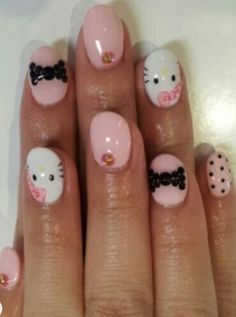 Hello kitty nails Hailey Nails, Cat Nail Art Designs, Hello Kitty Nails Art, Kids Nail Designs, Cat Nail Art, Nails Styles, Kitty Nails, Cat Nail