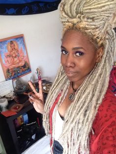 Blonde Faux Locs Afro Dreads, Yarn Locs, Faux Dreads, Locks Hair, Blonde Dreads, Faux Locks, Short Dark Hair, Beautiful Dreadlocks