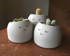 Sleepyhead - Tiny Plant Holder - Rootshell Planters Cool Plant Pots, Cute Pots, Sleepy Face, Cute Plants, Fun Planters, Diy Clay Crafts