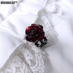 Red Gothic Rose Ring Red Gothic, Hollow Ring, Gothic Rose, Red Rose Flower, Rose Decor, Gothic Rings, Rose Rouge, Punk Jewelry, Victorian Rings