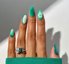 Blue And Green Nails, Summery Nails, Girly Acrylic Nails, Short Square Acrylic Nails, Almond Nails Designs, Square Acrylic Nails, Funky Nails, Chrome Nails, Purple Nails