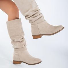 BEIGE SLOUCH BOOTS - BEIGE SUEDE BOOTS - BEIGE BOOTS Looking for Beige Suede Slouch Boots? Our Beige Boots are one-of-a-kind, durable, and constructed using high-quality materials. * The 1.1-inch (3 cm) flat heel lifts your look while providing a comfortable and stable stride. The overall Height from the heel base to the top edge of these Long Boots is around 14 inches / 35 cm. * Whether you're navigating city streets or stepping out for casual occasions, our Beige Suede Tall Boots are a versatile choice. These handmade boots are designed to fit true to size, so we recommend ordering your regular size. These beige boots are true to size, so I recommend ordering your regular size. Shop our collection of Beige Suede Boots today and experience the Belle Shoes difference! Model: Beige Suede Ta Suede Slouch Boots, Beige Suede Boots, Medieval Boots, Beige Boots, Boots Beige, Slouch Boots, Stocking Fillers For Her, Slouchy Boots, Handmade Boot