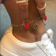 Initial Anklet, Ankle Bracelets Gold, Summer Accessories Beach, Goth Accessories, Beautiful Anklet, Foot Bracelet, Leg Chain, Gold Anklet, Great Gifts For Mom