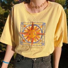 Boogzel Apparel, Sun Embroidery, E Girl Clothes, Yellow Clothes, Shop Aesthetic, Yellow Tees, Yellow Outfit, Aesthetic Clothing, Indie Outfits