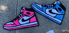 Custom Sneaker Rugs. The perfect touch to any sneaker head room!  Dense, soft and dope af! Message us for color preferences! We can do any color any shoe! Send us a message after you order. we will send a mock-up with in 24 hours for you to approve before we start. Made To Order - Please allow 7-10 business days for processing. We will email you with confirmation and an estimated ship date. ❀ ❀ ❀ Keeping it clean:  Spot Clean Only! Do not wash in the washing machine.  Low vacuum settings or shake it gently outdoors to remove everyday dust.  Deeper Cleaning - Spot-treat any stains with a Mild Detergent and Warm Water Want a custom size or design? Message us for a quote! Please contact us with any questions. sizes can vary by 1 inch larger at times. 24" can be between 24" and 25". Check us o Rug Dorm Room, Tuft Rug, Custom Jordans, Sneaker Lovers, Custom Sneakers, Dorm Room Decor, Tufted Rug, Mock Up, Sneaker Head