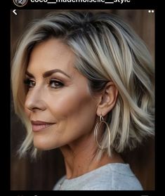 Timeless Looks, Haircuts For Women Over 50, Gorgeous Hairstyles, Hairstyles And Haircuts, Chin Length Hair, Messy Short Hair, Hairdos For Short Hair, Bob Hairstyles For Fine Hair