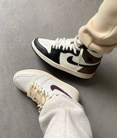 Jordan 1 High, Nike Outfits, Air Jordan 1, Suits You, White Sneaker, Mocha