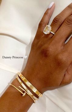 Cartier Stack, Oval Cut Diamond Engagement Ring, Jewel Wedding, Accesories Jewelry, Gold Girl, Diamond Jewelry Designs, Jewelry Accessories Ideas, Dream Engagement Rings