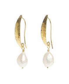 in stock Pearl Statement Earrings, Designers Jewelry Collection, Gold Baroque, Baroque Pearl Earrings, Silver Earrings Handmade, Gold Pearl Earrings, Hammered Gold, Pearl Hoop Earrings, Earrings Wedding