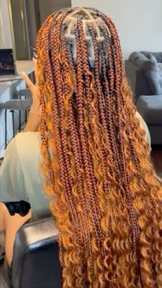 Braids With Curls With Color, Cool Box Braids Color, Boho With Color Braids, Knotless Goodness Braids, Med Knotless Braids With Color, Cute Braids With Color, Boho Knotless With Color, Knotless Braids With Curls And Color, 3 Color Braids