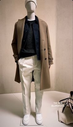 Winter Outfits Neutral, Italian Mens Fashion, Outfits Neutral, Gender Neutral Fashion, Japan Winter, Gender Neutral Style, Japan Outfit, Winter Outfits Men, Men's Casual Style