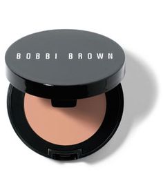 Corrector. For days when I need to leave the house and not look CFS-ridden. Works like a dream to the point that people don't think I'm a sick 'un. Brilliant. Bobbi Brown Corrector, Brown Png, Corrector Concealer, Smoky Eyes, Creamy Concealer, Color Corrector