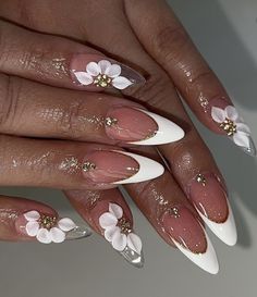 Almond Acrylic Nails Designs, Gel Nails Diy, Summery Nails, Work Nails, Ombre Nail Designs, Classy Acrylic Nails, Pretty Gel Nails, Really Cute Nails, Unique Acrylic Nails