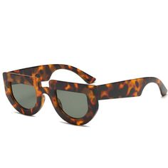 Unleash your unique style with the StreetCube Stellar Sunglasses. These shades are designed with a unique cube-inspired frame that will elevate and complete your outfit and make you stand out from the crowd. These Leopard or Gray framed Sunglasses are available in grey and orange tint lenses. A classic option that goes with everything, you'll be able to find the perfect pair to match your individual fashion sense. If you're looking for a classic look, or want to make a bold statement, these shad Fashion Tricks, Round Lens Sunglasses, Spring Sunglasses, Fake Glasses, Funky Glasses, Retro Eyewear, Metal Frame Glasses, Flat Top Sunglasses, Cute Sunglasses