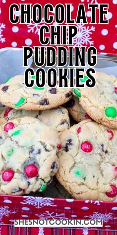 Christmas Pudding Cookies Recipes, Pudding Christmas Cookies, Christmas M M Cookies, Christmas Pudding Cookies, Christmas Chocolate Chip Cookies, Pudding Cookies Recipes, Christmas Pudding Recipes, Chocolate Chip Pudding, Christmas Cookie Recipes Holiday