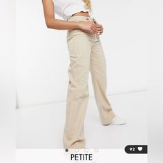 Never Worn Stradivarius Petite 90s Dad Jean In Cream, Wide Leg. Stradivarius Jeans, Jeans Petite, Tan Jeans, Cream Jeans, Beige Jeans, Cropped Wide Leg Jeans, Dad Fashion, Petite Coat, Dad Jeans