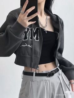 outfit ideas, fashion, asian, asian fashion, korean, y2k, acubi, y2k fashion, acubi fashion, y2k outfit, acubi outfit, y2k aesthetic, acubi aesthetic, korean style, korean fashion, grey, black top Acubi Fashion White Pants, Fitted Tops Outfit, Transfemme Fashion, Acubi Fits, Acubi Outfits, Acubi Style, Looks Hip Hop, Korean Y2k, Acubi Fashion