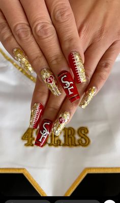 #49ers #sanfrancisco49ers #superbowl #redandgold #football Nfl Nail Art, 49ers Nails Designs Nailart, 49er Nails Designs, San Francisco 49ers Nails Design, 49ers Nails Designs, Niner Nails, Superbowl Nails, 49er Nails, 49ers Nails